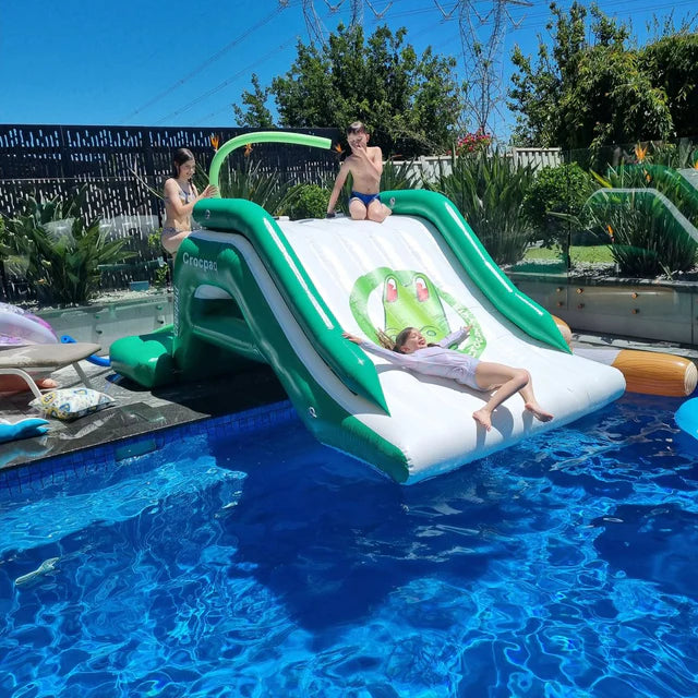 Crocpad MEGALO 3M INFLATABLE WATER POOL SLIDE